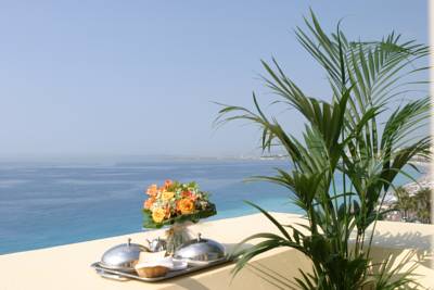 تور فرانسه هتل وست اند پرومناد - آژانس مسافرتی و هواپیمایی آفتاب ساحل آبی
